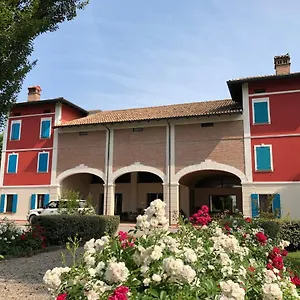 Via D' 8 Bed & Breakfast Gualtieri