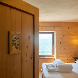 Le Spine Sulla Via Francigena Bed & Breakfast Berceto